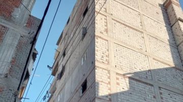 تحرك عاجل بشأن عقار مائل يشكل خطرا داهما بالإسكندرية