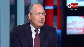 سفير مصر الأسبق في روسيا: التصعيد الأخير بين أوكرانيا وروسيا يهدف إلى تحقيق كل طرف لأكبر قدر من المكاسب سفير مصر الأسبق في روسيا: التصعيد الأخير بين أوكرانيا وروسيا يهدف إلى تحقيق كل طرف لأكبر قدر من المكاسب