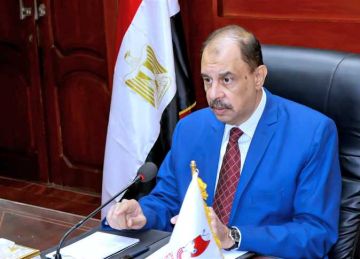 محافظ سوهاج يوجه بسرعة إنهاء مشروع كوبرى الكورنيش وتحويل المنطقة إلى مزار سياحي