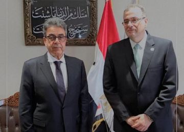 بعد موافقة مجلس الوزراء.. نقيب البيطريين يبحث مع رئيس التنظيم والإدارة تعيين 4760 طبيبا بيطريا بعد موافقة مجلس الوزراء.. نقيب البيطريين يبحث مع رئيس التنظيم والإدارة تعيين 4760 طبيبا بيطريا
