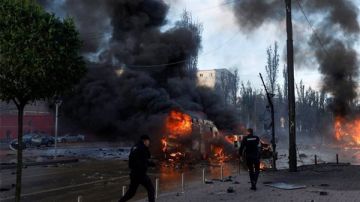 أستاذ علاقات دولية يكشف دلالات التصعيد الروسي ضد أوكرانيا