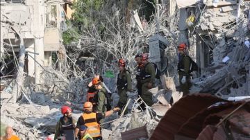 خبير يوضح المكاسب التي حققتها إيران من الرد على الضربات الاسرائيلية