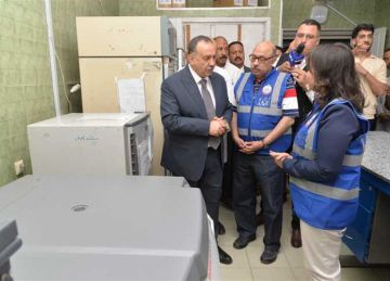 محافظ أسيوط يفتتح وحدتي فصل مشتقات الدم والأشعة المقطعية بمستشفى الإيمان العام محافظ أسيوط يفتتح وحدتي فصل مشتقات الدم والأشعة المقطعية بمستشفى الإيمان العام