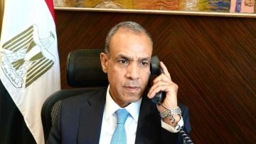 وزير الخارجية يؤكد تعزيز الشراكة الاستراتيجية مع اليونان ويبحث مع نظيره التطورات الإقليمية