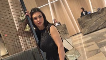 بفستان قصير.. دينا فؤاد تخطف الأنظار بإطلاله جذابة بفستان قصير.. دينا فؤاد تخطف الأنظار بإطلاله جذابة