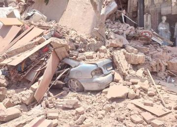 تطورات انهيار عقار شبرا: انتشال سيدة من تحت الأنقاض.. وتحريات الأمن تكشف صدور قرار تنكيس للعقار