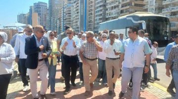 وفد برلماني يتفقد مشروع تطوير الشواطئ بـ الإسكندرية