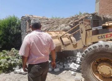 إزالة 8 تعديات على أراضي أملاك الدولة في الشرقية إزالة 8 تعديات على أراضي أملاك الدولة في الشرقية