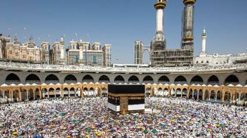 دعاء الخروج من مكة مكتوب.. ماذا يقول الحاج في وداع الكعبة؟ دعاء الخروج من مكة مكتوب.. ماذا يقول الحاج في وداع الكعبة؟