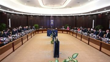 الحكومة تزف بشرى سارة للعاملين بالجهاز الإداري للدولة