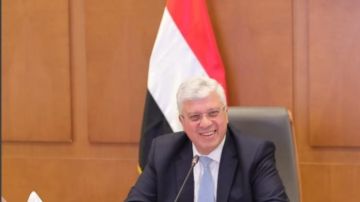 العليم العالى: المشاريع القومية تحتاج لخريجين بمواصفات خاصة