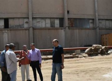 غطت سماء المدينة .. محافظة أسوان تكشف أسباب انبعاثات أدخنة كثيفة من مصانع كيما غطت سماء المدينة .. محافظة أسوان تكشف أسباب انبعاثات أدخنة كثيفة من مصانع كيما