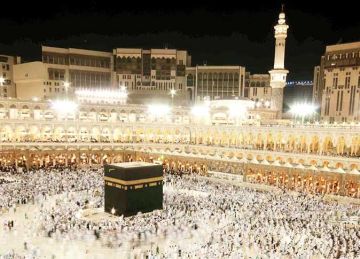 السعودية تعلن موعد بدء انطلاق موسم العمرة 2025 وفتح باب إصدار التأشيرات