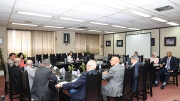 رجال الأعمال تقترح إنشاء مركز تحكيم إلكتروني واعتماد شهادات رقمية للقضايا الاقتصادية رجال الأعمال تقترح إنشاء مركز تحكيم إلكتروني واعتماد شهادات رقمية للقضايا الاقتصادية