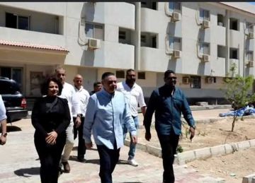 محافظ البحر الأحمر يبحث أسباب تأخير تشغيل مركز القسطرة وجراحات القلب بالغردقة محافظ البحر الأحمر يبحث أسباب تأخير تشغيل مركز القسطرة وجراحات القلب بالغردقة