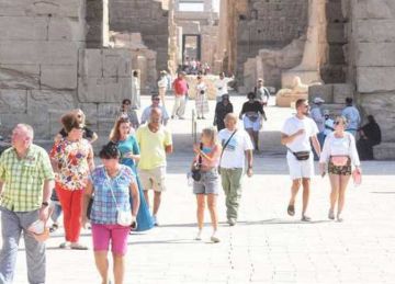  الغرف السياحية : الوضع في مصر مستقر وآمن رغم التوترات الإقليمية المتلاحقة