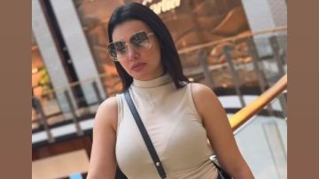 بالكاجوال.. إطلالة لافتة لـ دينا فؤاد عبر إنستجرام بالكاجوال.. إطلالة لافتة لـ دينا فؤاد عبر إنستجرام