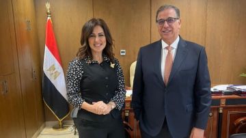 دينا عبد الكريم لنائب وزير الخارجية: نسعى لشراكات فعالة واستثمارات مباشرة