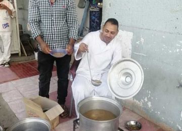 شباب قنا يوزعون بليلة بالكوارع والقرقوش في عيد الأضحى (صور)