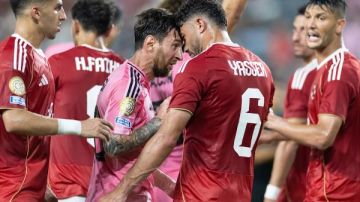 بعد النطحة الشهيرة.. أول تعليق من ياسر إبراهيم على اشتباكه مع ميسي