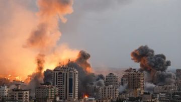 أستاذ علوم سياسية: لا يمكن القضاء على البرنامج النووى الإيرانى إلا بشرط