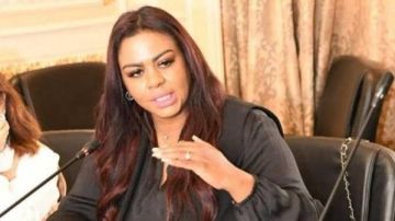 نائبة حماة الوطن: 30 يونيو طوق النجاة من الفوضى.. وبداية عهد جديد نائبة حماة الوطن: 30 يونيو طوق النجاة من الفوضى.. وبداية عهد جديد