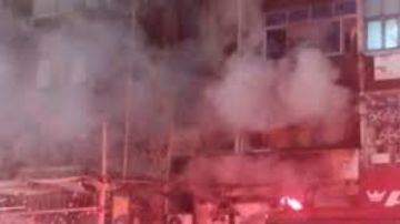 إخماد حريق محل أحذية بجوار مترو حدائق حلوان