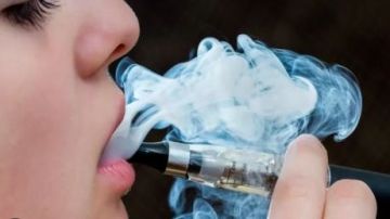رفع الضغط وضيق الشرايين الأبرز.. مالا تعرفه عن أضرار السجائر الإلكترونية