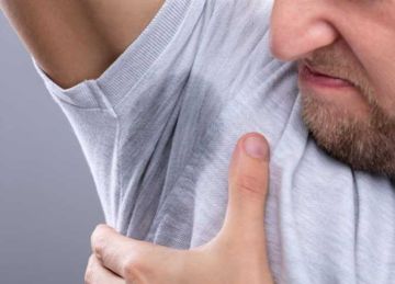 في الصيف.. 7 نصائح فعالة للتغلب على فرط التعرق