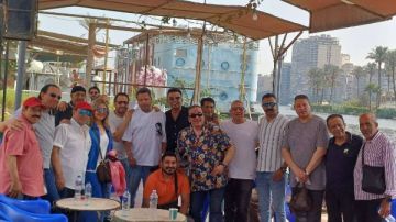 سعد الصغير وطارق عبدالحليم يدليان بأصواتهما في انتخابات نقابة الموسيقيين سعد الصغير وطارق عبدالحليم يدليان بأصواتهما في انتخابات نقابة الموسيقيين