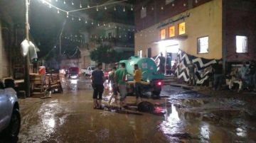 محافظ الغربية يوجه بشفط تجمعات مياه الأمطار بشوارع السنطة محافظ الغربية يوجه بشفط تجمعات مياه الأمطار بشوارع السنطة