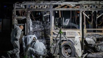 قناة 12 العبرية: اعتقال المسئول عن عملية تفجير الحافلات في تل أبيب