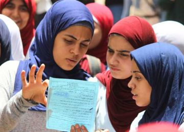 نقابة أطباء أسنان مصر تقدم توعية لطلاب الثانوية قبل الالتحاق بالكليات: فكر قبل ما تقرر 