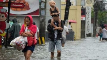 إعصار كو-ماي يضرب شمال الفلبين: وفيات ونزوح جماعي وإعلان حال الطوارئ