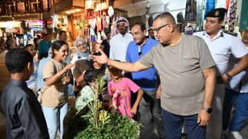 محافظ جنوب سيناء يوجه بسرعة دراسة مقترحات أصحاب الأنشطة السياحية بدهب