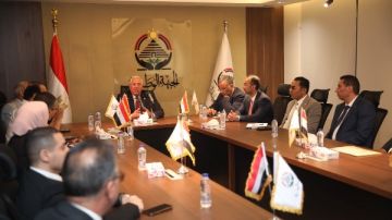 أمين الجبهة الوطنية: لا نسعى للأغلبية.. ونعمل على تقديم نموذج مختلف في الشيوخ أمين الجبهة الوطنية: لا نسعى للأغلبية.. ونعمل على تقديم نموذج مختلف في الشيوخ