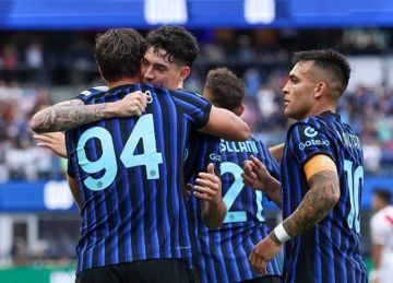 الكشف عن حقيقة مفاوضات برشلونة مع نجم إنتر ميلان