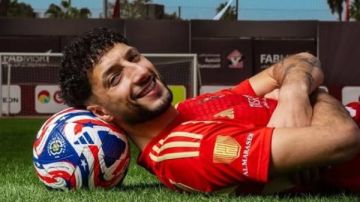 صفقة تاريخية.. أرقام وسام أبو علي مع الأهلي بعد رحليه لـ كولومبوس الأمريكي