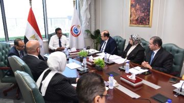 أرقام وتحديات.. وزير الصحة يطلع على تقرير مفصل عن قطاع الطب العلاجي أرقام وتحديات.. وزير الصحة يطلع على تقرير مفصل عن قطاع الطب العلاجي