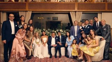 شاهد اول تعليق من الزعيم عادل إمام بعد حفل زفاف حفيده