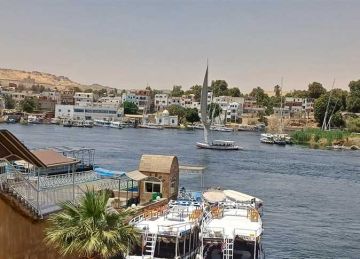 عودة حركة الملاحة النهرية والجوية بعد استقرار حالة الطقس في أسوان