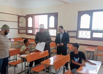 في مستوى الطلاب.. طلاب المعاهد الأزهرية بالقليوبية يؤدون امتحانات الدور الثاني في يومها الأول