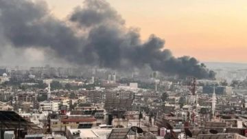 قصف إسرائيلي يستهدف مقر هيئة الأركان السورية بدمشق وسماع دوي انفجارات قصف إسرائيلي يستهدف مقر هيئة الأركان السورية بدمشق وسماع دوي انفجارات