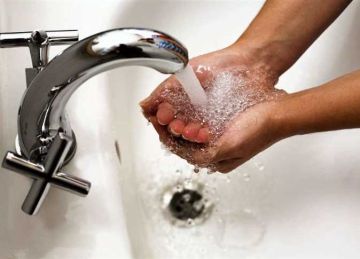 ما حكم استخدام مزيلات العرق ذات الرائحة للنساء؟.. أمينة الفتوى تجيب