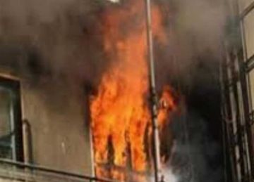 حفل زفاف يتحول لمأساة بـ كفر الشيخ.. النيران تلتهم محتويات شقه عريس فوه 