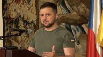 زيلنيسكي يطالب باستخدام الأصول الروسية المجمدة في إعادة إعمار أوكرانيا