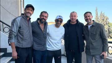 مفاجأة.. الخطيب يستجيب لطلب نبيل الحلفاوى ويشارك في مسلسل كتالوج 