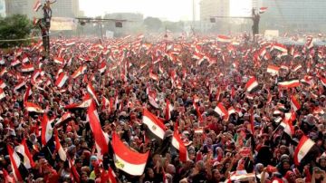 12 عاما على ثورة 30 يونيو.. محطة فاصلة في تاريخ مصر ورؤية متجددة للمستقبل 12 عاما على ثورة 30 يونيو.. محطة فاصلة في تاريخ مصر ورؤية متجددة للمستقبل