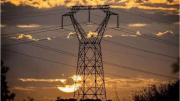 انقطاع الكهرباء عن بعض مناطق الجيزة.. اعرف السبب انقطاع الكهرباء عن بعض مناطق الجيزة.. اعرف السبب