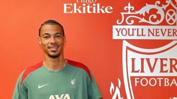 ليفربول يضم المهاجم الفرنسي هوجو إيكتيكي القادم من آينتراخت فرانكفورت.. تفاصيل ليفربول يضم المهاجم الفرنسي هوجو إيكتيكي القادم من آينتراخت فرانكفورت.. تفاصيل